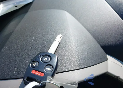 2015 Honda Pilot Se z USA, uszkodzony, nr VIN 5FNYF4H30FB067845